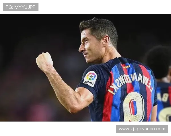 西甲联赛巴萨西班牙：巴萨与西班牙球队在西甲联赛中的表现